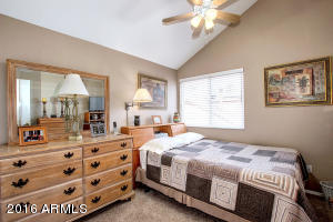 514 E Taro Ln, Phoenix, AZ 85024 photo 26