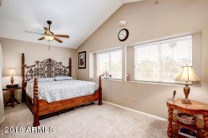 514 E Taro Ln, Phoenix, AZ 85024 photo 27