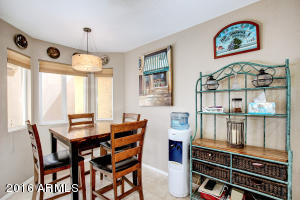 514 E Taro Ln, Phoenix, AZ 85024 photo 14