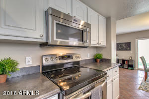3216 E Laurel Ln, Phoenix, AZ 85028 photo 21