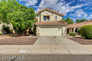 3216 E Laurel Ln, Phoenix, AZ 85028 photo 1