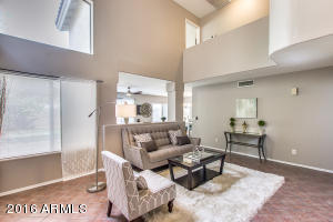 3216 E Laurel Ln, Phoenix, AZ 85028 photo 7