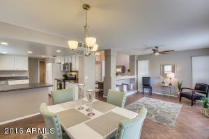 3216 E Laurel Ln, Phoenix, AZ 85028 photo 16