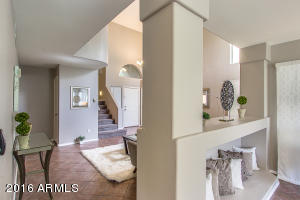 3216 E Laurel Ln, Phoenix, AZ 85028 photo 11