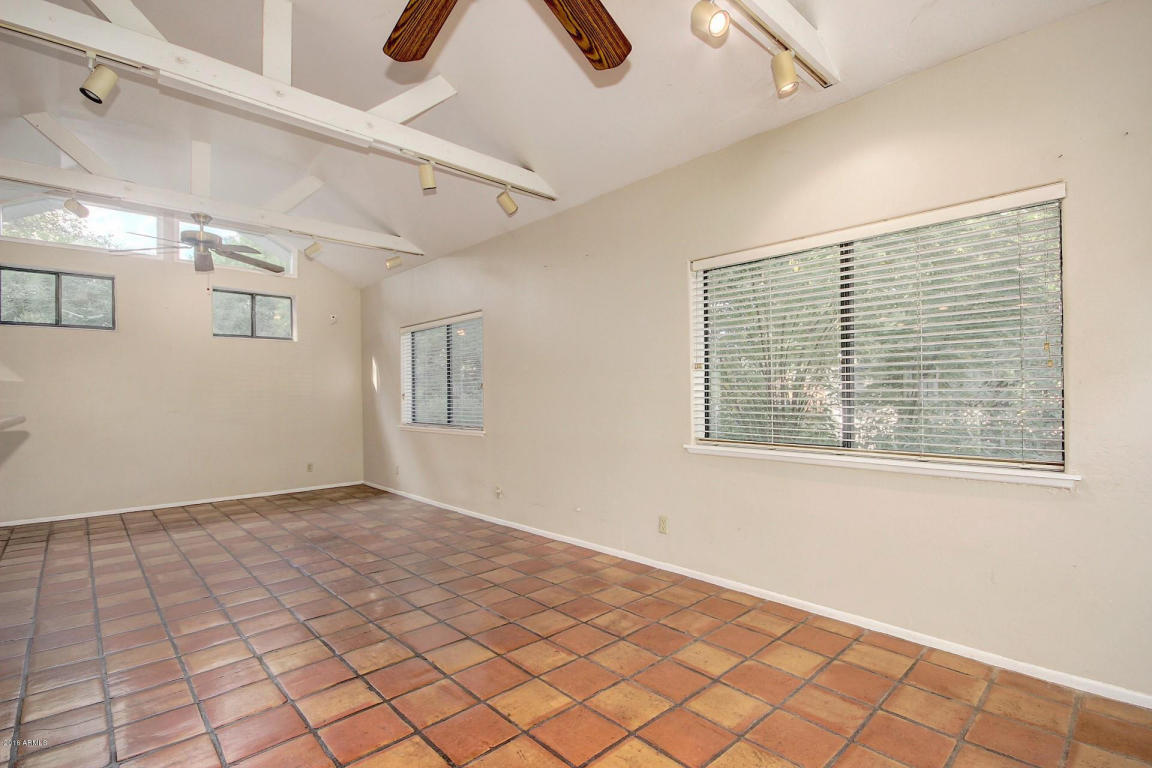 1049 E Spence Ave, Tempe, AZ 85281 photo 4