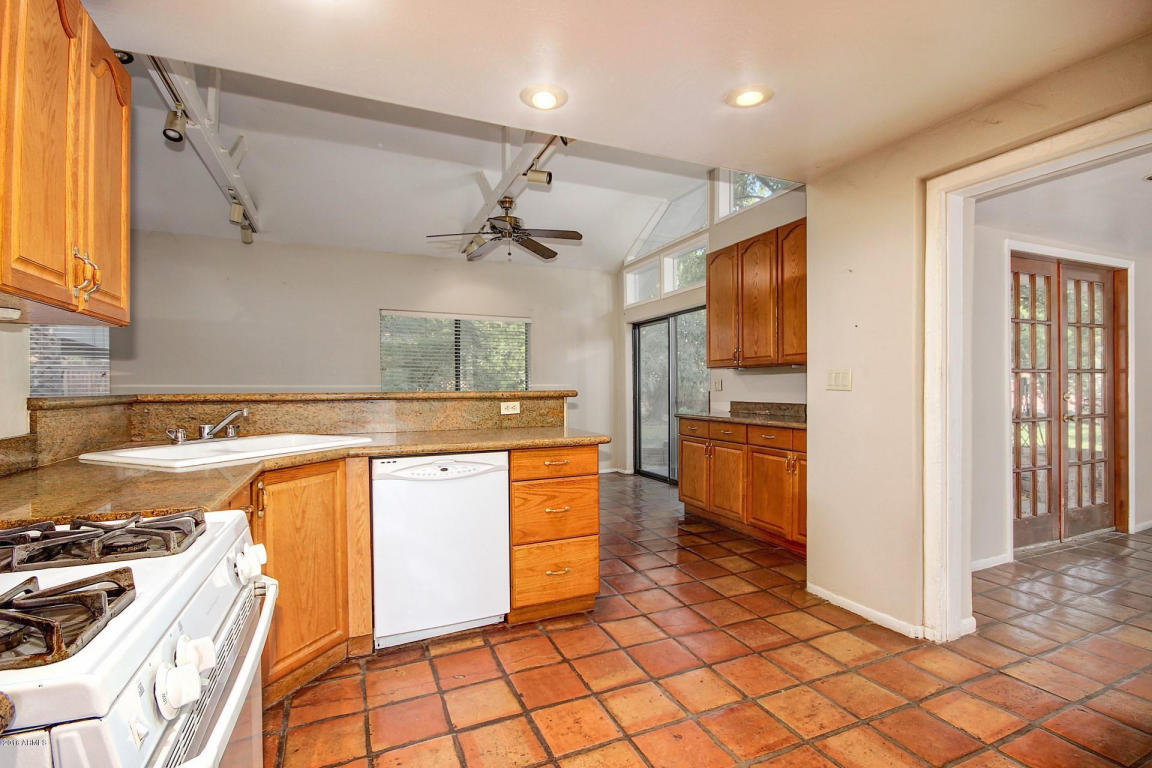 1049 E Spence Ave, Tempe, AZ 85281 photo 5