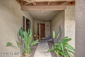 230 E Kroll Dr, Gilbert, AZ 85234 photo 3