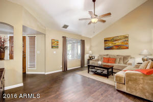 230 E Kroll Dr, Gilbert, AZ 85234 photo 5