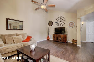 230 E Kroll Dr, Gilbert, AZ 85234 photo 4