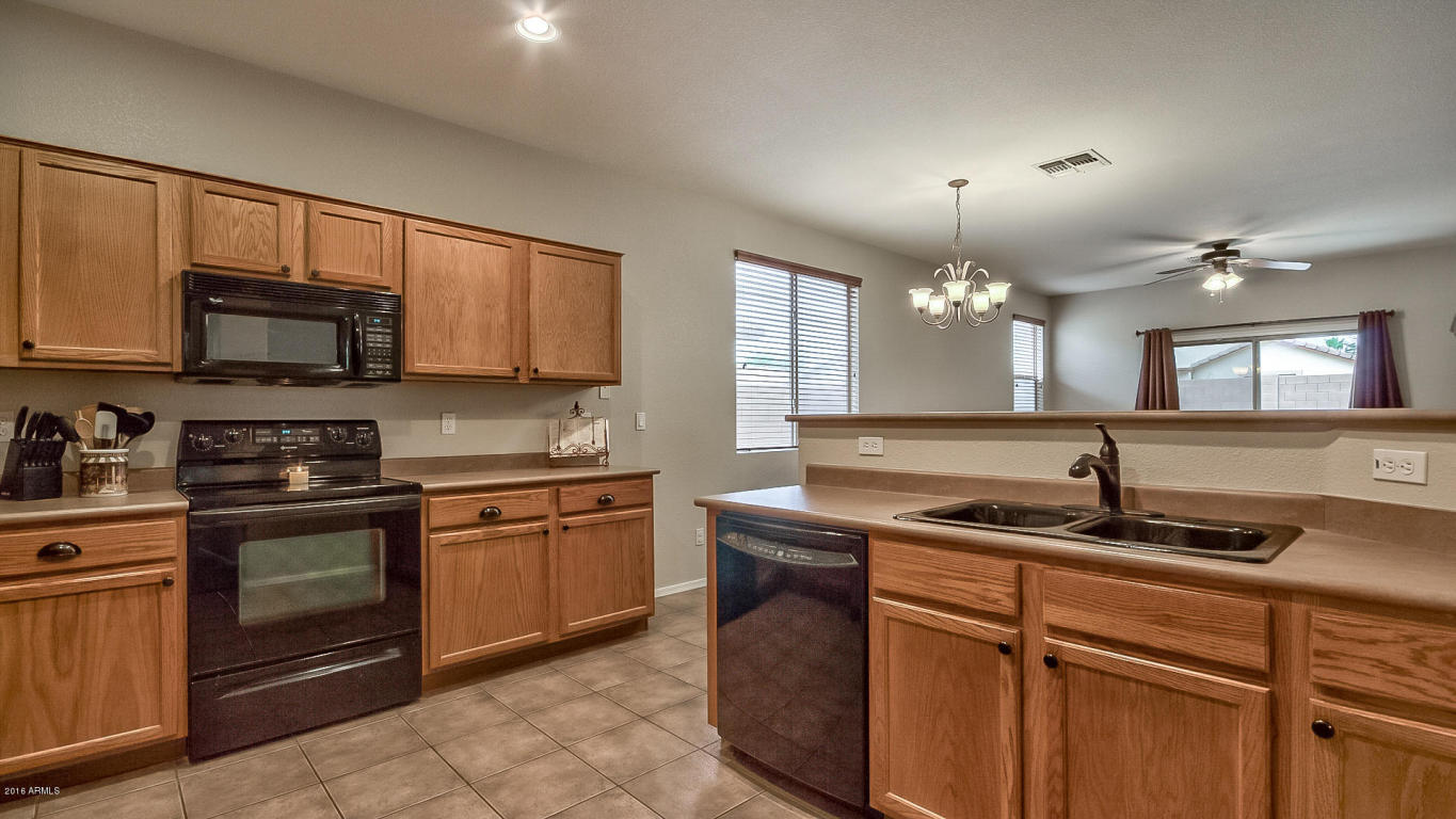 4192 E Seasons Cir, Gilbert, AZ 85297 photo 10