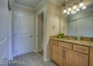 2025 E Campbell Ave #308, Phoenix, AZ 85016 photo 11