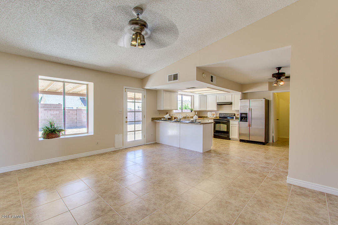 2253 E Dolphin Ave, Mesa, AZ 85204 photo 9
