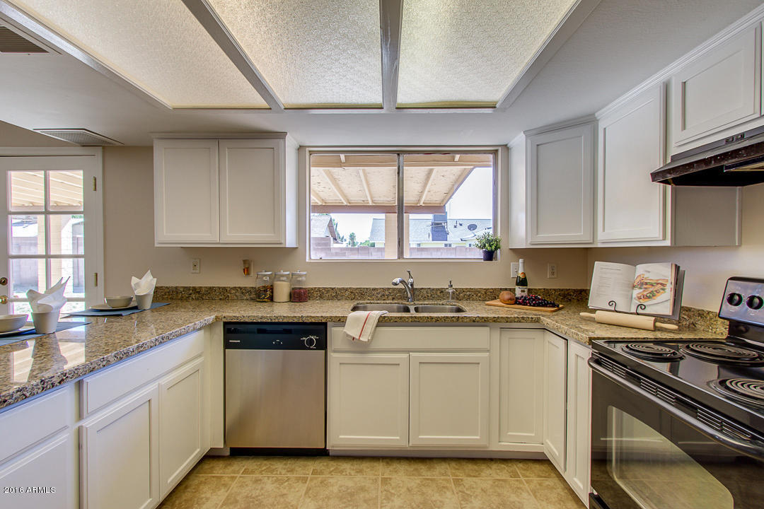 2253 E Dolphin Ave, Mesa, AZ 85204 photo 12