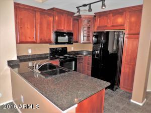 2639 S Harmony Ave, Gilbert, AZ 85295 photo 2
