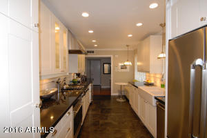 312 E Harmont Dr, Phoenix, AZ 85020 photo 7