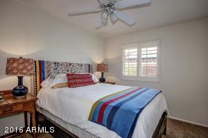 201 E Paradise Ln, Phoenix, AZ 85022 photo 14