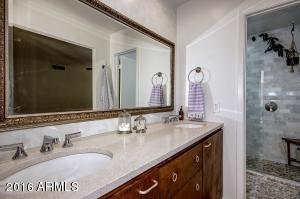 201 E Paradise Ln, Phoenix, AZ 85022 photo 17