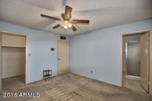 1915 E Flynn Ln, Phoenix, AZ 85016 photo 17