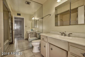 1915 E Flynn Ln, Phoenix, AZ 85016 photo 14