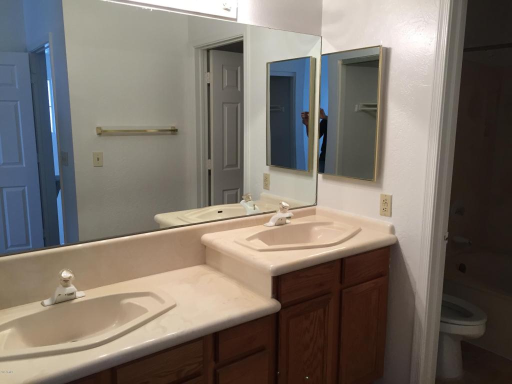 2354 E Gelding Dr, Phoenix, AZ 85022 photo 9