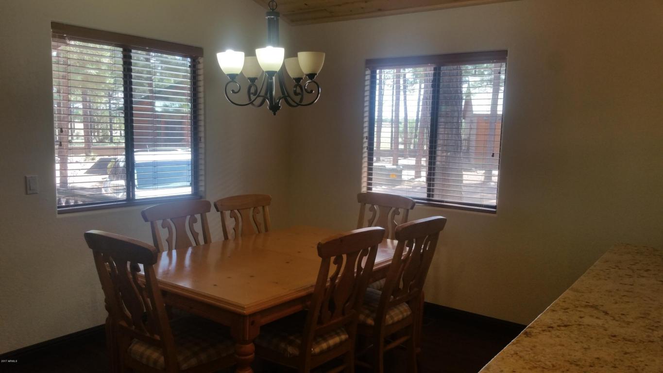 2710 High Pine Loop, Overgaard, AZ 85933 photo 9