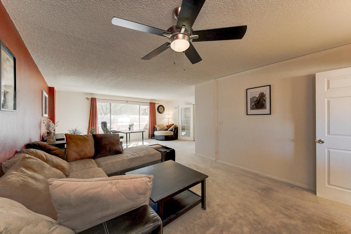 526 S Clearview Ave, Mesa, AZ 85208 photo 10
