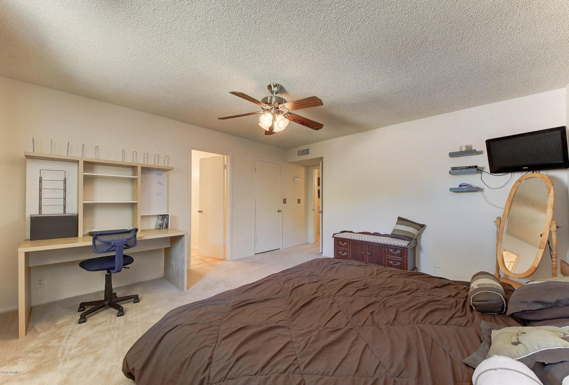 526 S Clearview Ave, Mesa, AZ 85208 photo 21