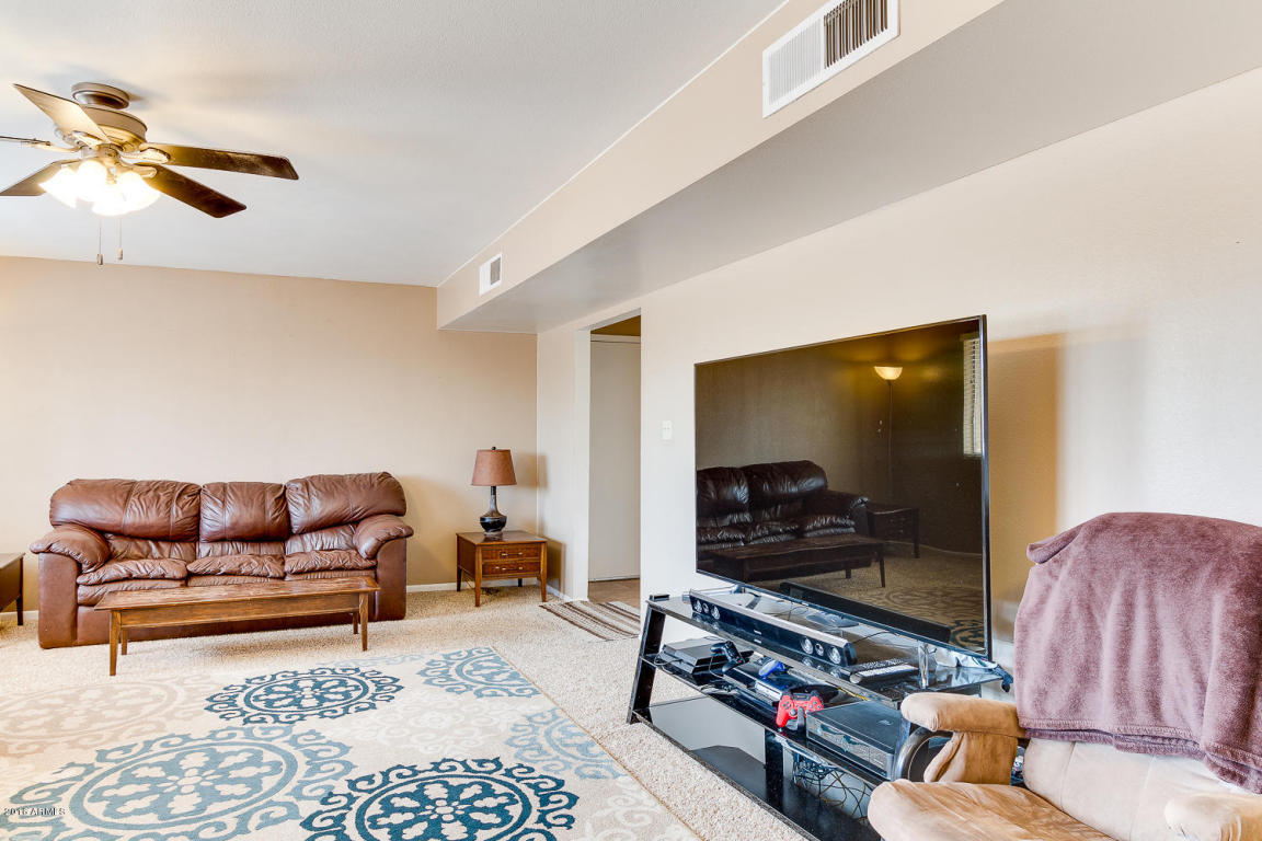 810 E 7th St, Mesa, AZ 85203 photo 4
