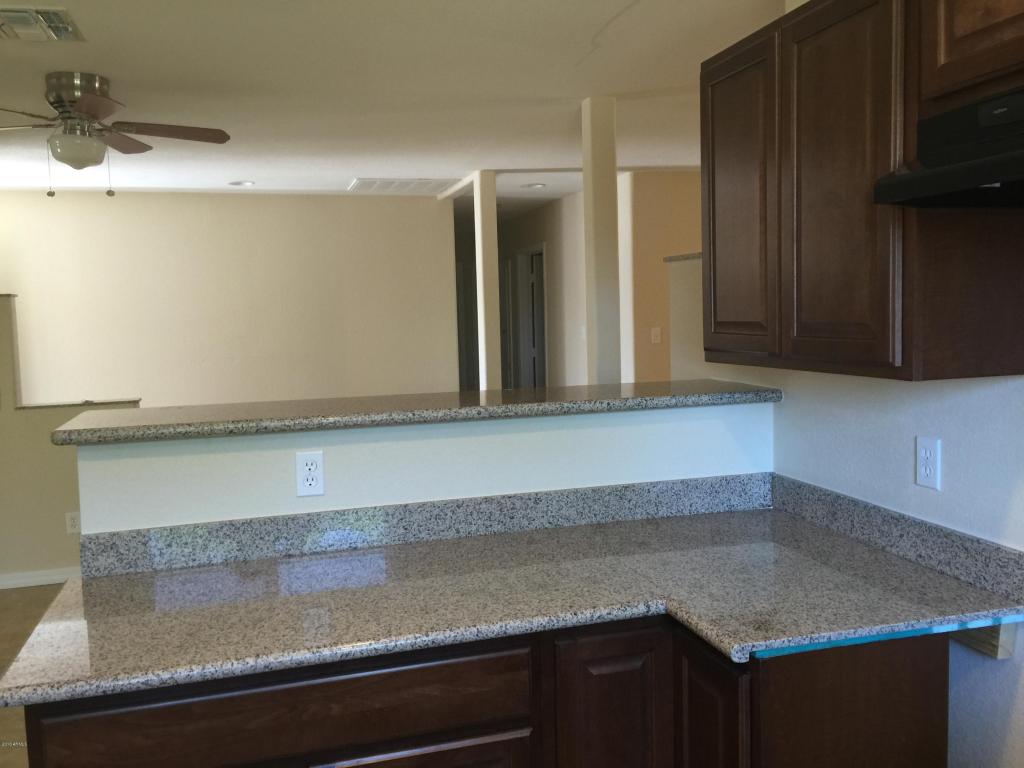 3020 N 45th Dr, Phoenix, AZ 85031 photo 6