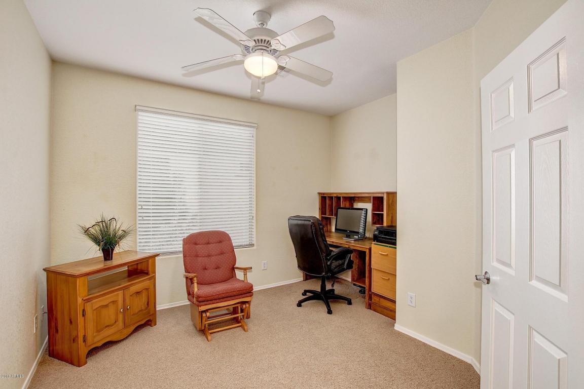 4663 E Rakestraw Ln, Gilbert, AZ 85298 photo 5