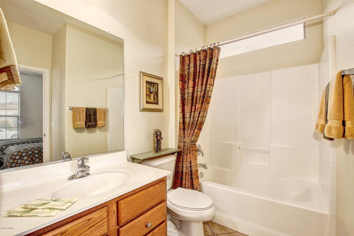 4663 E Rakestraw Ln, Gilbert, AZ 85298 photo 9