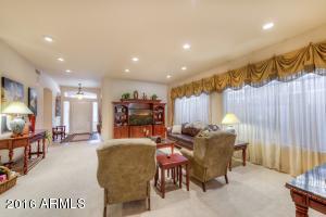 4136 E Hancock Dr, Phoenix, AZ 85028 photo 4