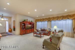 4136 E Hancock Dr, Phoenix, AZ 85028 photo 3