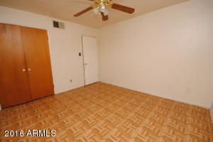 2722 W Tuckey Ln, Phoenix, AZ 85017 photo 7