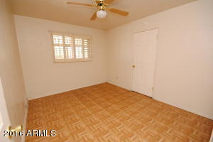 2722 W Tuckey Ln, Phoenix, AZ 85017 photo 5