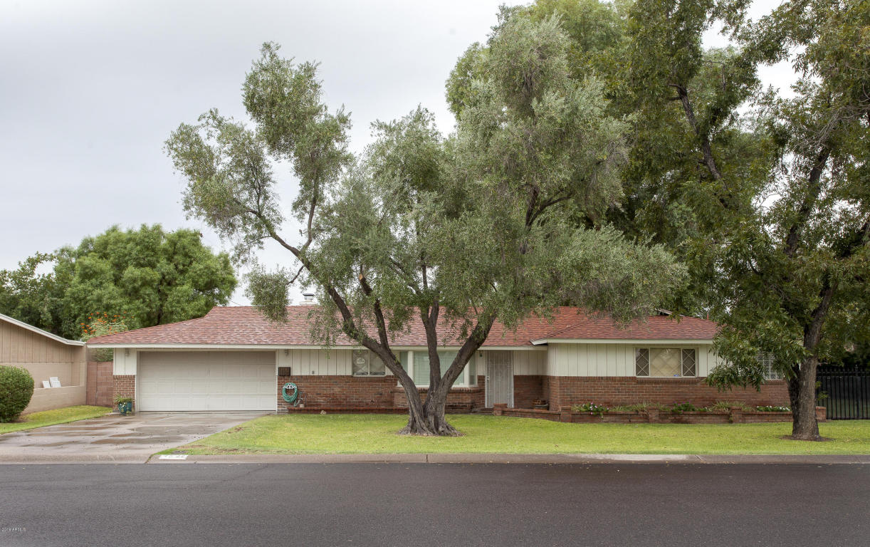 3227 E Glenrosa Ave, Phoenix, AZ 85018 photo 2