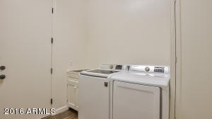 2011 N Steele Cir, Mesa, AZ 85207 photo 35