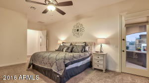 2011 N Steele Cir, Mesa, AZ 85207 photo 17