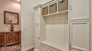 2011 N Steele Cir, Mesa, AZ 85207 photo 13