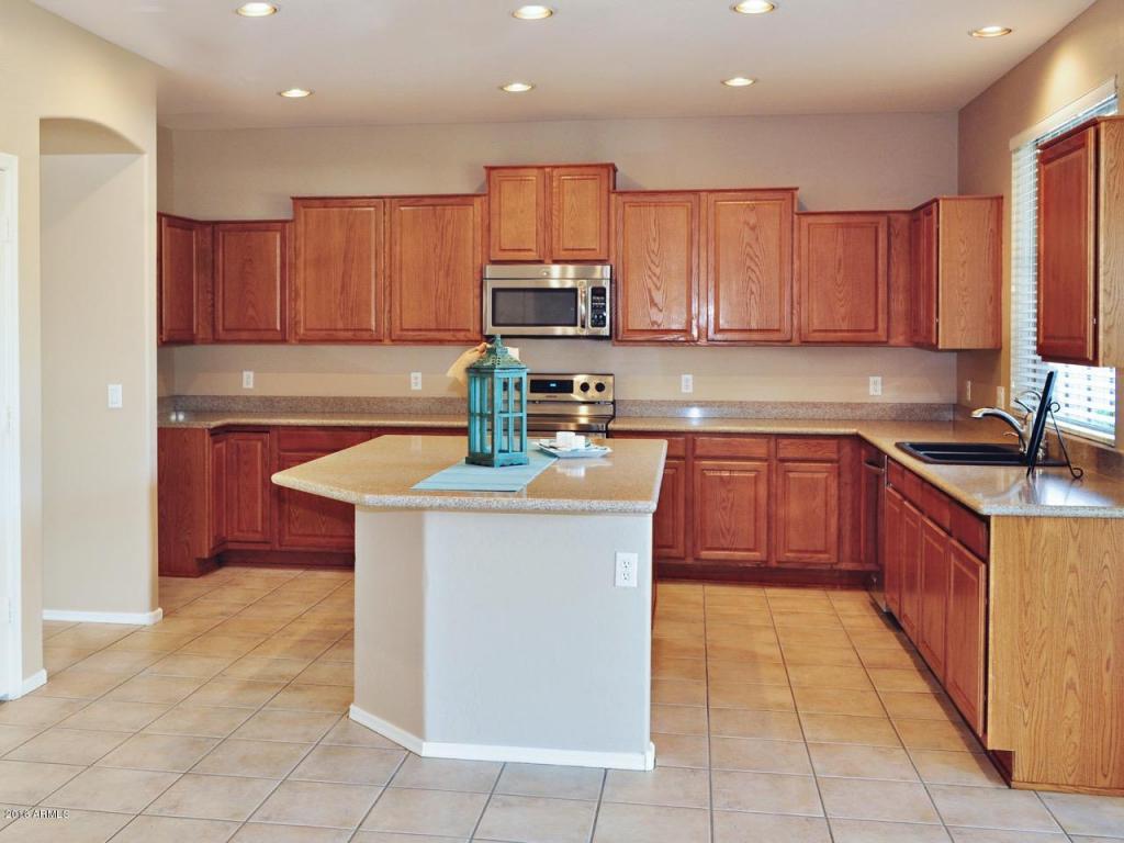 2145 S Stuart Ave, Gilbert, AZ 85295 photo 9