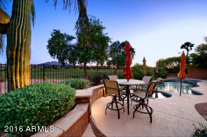 4019 E Meadowview Dr, Gilbert, AZ 85298 photo 2