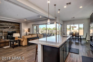 3128 E Half Hitch Pl, Phoenix, AZ 85050 photo 5