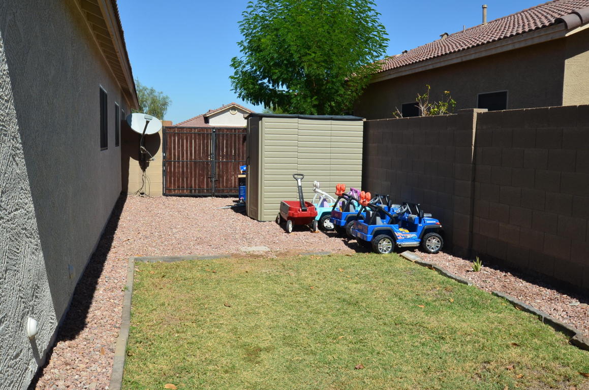 905 E Pedro Rd, Phoenix, AZ 85042 photo 19