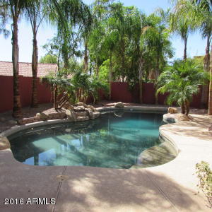 1575 E Kings Ct, Gilbert, AZ 85234 photo 13