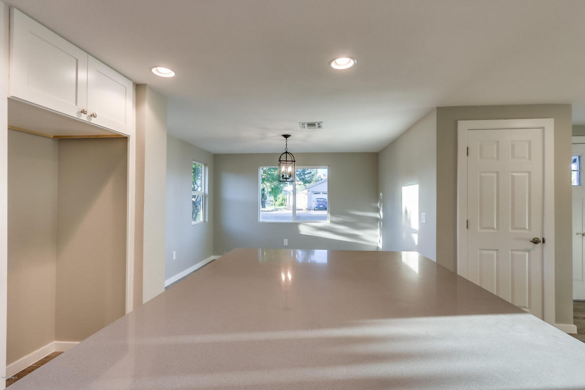 1413 E Weldon Ave, Phoenix, AZ 85014 photo 8