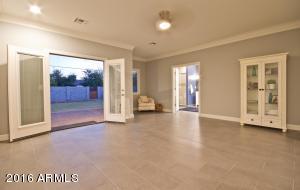 1509 Earll Dr, Phoenix, AZ 85014 photo 12