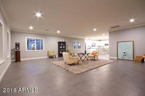 1509 Earll Dr, Phoenix, AZ 85014 photo 3