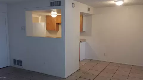 4643 E Pueblo Ave, Phoenix, AZ 85040 photo 3