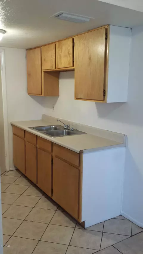 4643 E Pueblo Ave, Phoenix, AZ 85040 photo 4