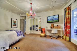 4062 E Whitton Ave, Phoenix, AZ 85018 photo 11